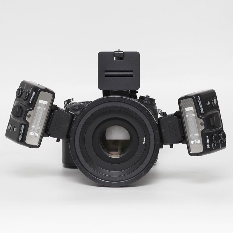 Kit Nikon D7500 + Sigma 105/2,8 + flash Nikon R1 kit macro per fotografia odontoiatrica