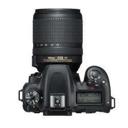 Nikon D7500 + 18-140/3,5-5,6 ED VR