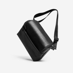 ONA The Rockaway sling - Black Leather