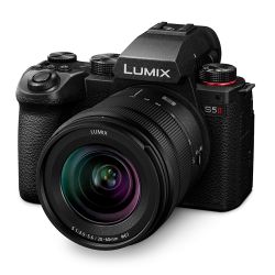 Panasonic Lumix S5 MII + 20-60MM F3,5-5,6 S