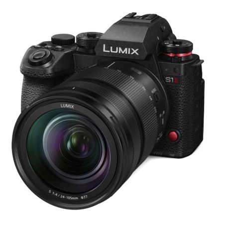 Panasonic Lumix S1 MII + 24-105 Panasonic Lumix S1 MII + 24-105