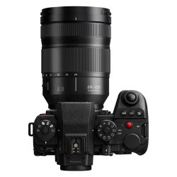 Panasonic Lumix S1 MIIE + 24-105