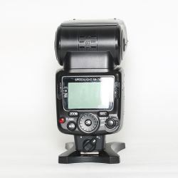 Nikon SB 700