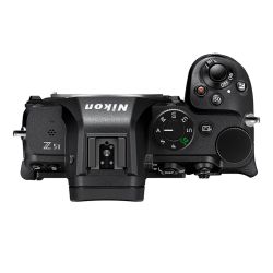 Nikon Z5 II + 24-200mmf/4-6,3