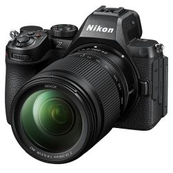 Nikon Z5 II + 24-200mmf/4-6,3