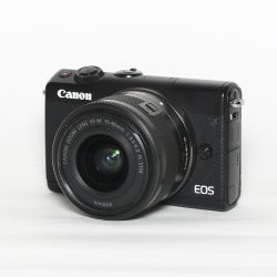 Canon EOS M100 + 15-45