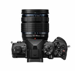 OM System OM-5 Mark II + 12-45 black