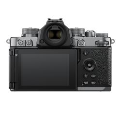 Nikon Z f silver + Z 24-70mmF4 S
