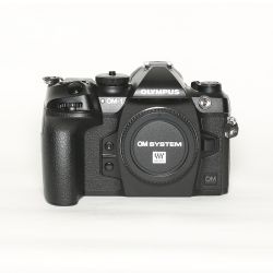 Olympus OM1