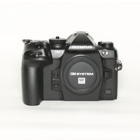 Olympus OM1