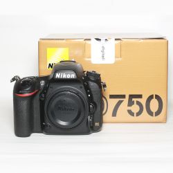 Nikon D750