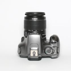 Canon EOS 1100D + 18-55 IS II