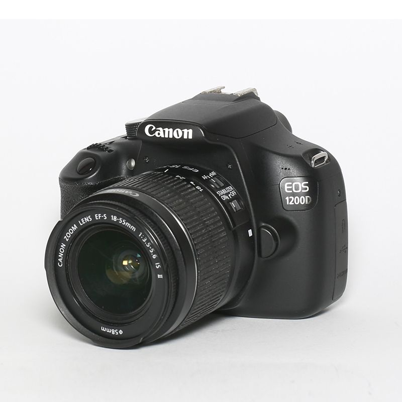 Canon EOS 1200D + 18-55 IS