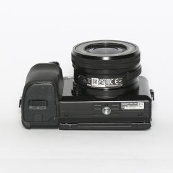 SONY ALPHA 6100 + 18-50