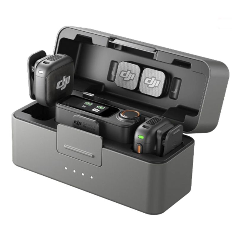DJI Mic 3 (2 TX + 1 RX + Custodia di ricarica)