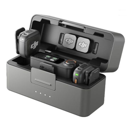 DJI Mic 3 (2 TX + 1 RX + Custodia di ricarica)