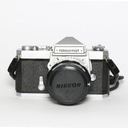 Nikkormat FT + Nikkor 55/3,5 micro 8 + 28/3,5 + 105/2,5 + borsa