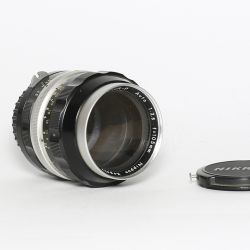 Nikkormat FT + Nikkor 55/3,5 micro 8 + 28/3,5 + 105/2,5 + borsa